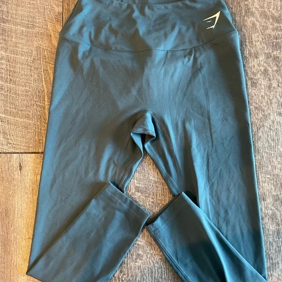 Women’s Gymshark Leggings Size Small - Picture 5 of 6